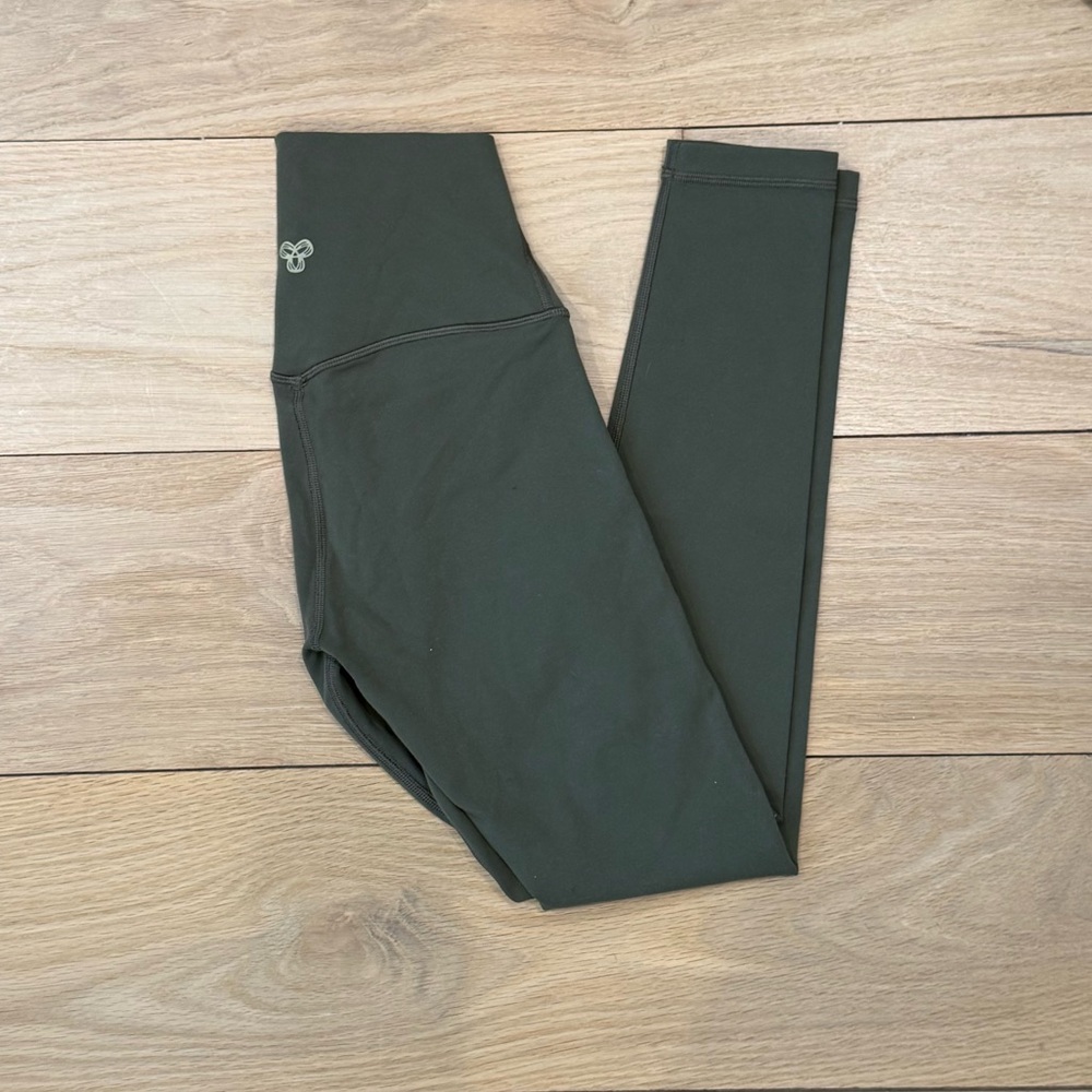 ARITZIA